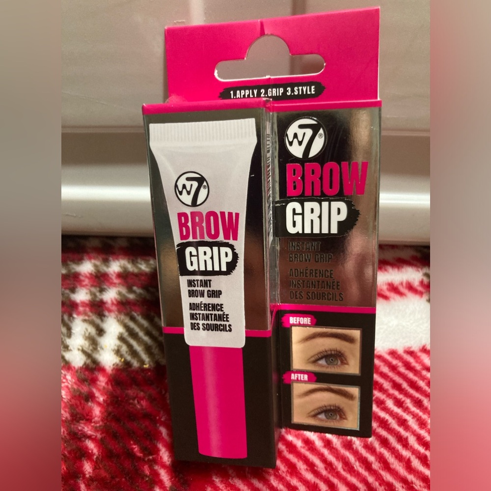 W7 brow grip